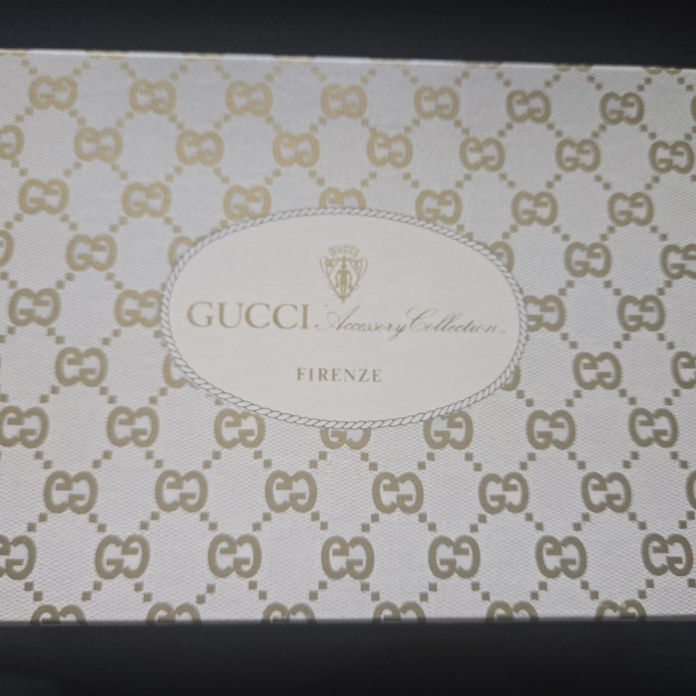 Gucci Vintage EUC Pouch Bag - Picture 11 of 16